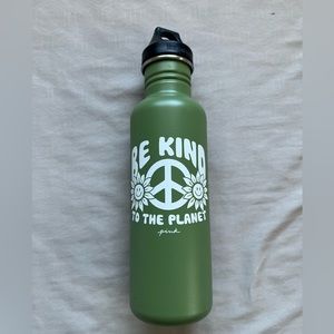 Victoria Secret Pink Water Bottle